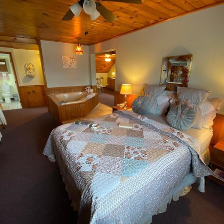 Savannah House Wine Country Inn & Cottages Himrod Ngoại thất bức ảnh