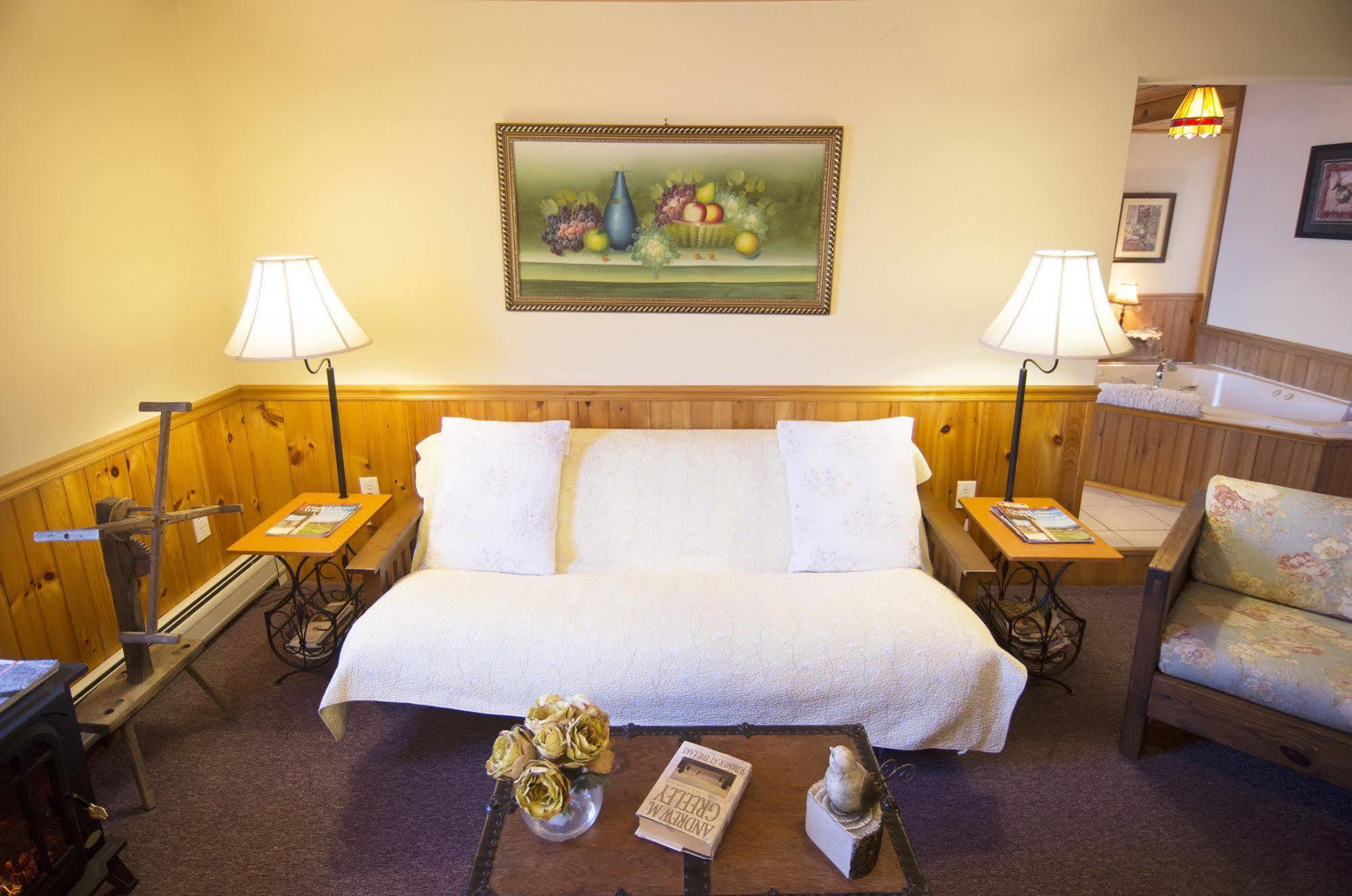 Savannah House Wine Country Inn & Cottages Himrod Ngoại thất bức ảnh